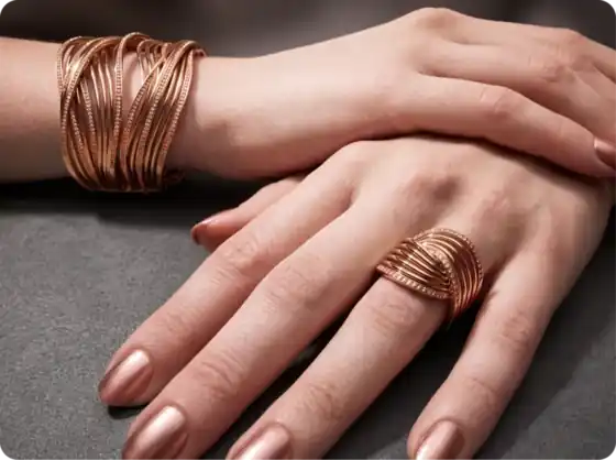 Jewelry
Designer